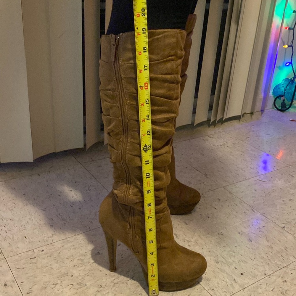 Sexy brown boots :: True 7 & 1/2
